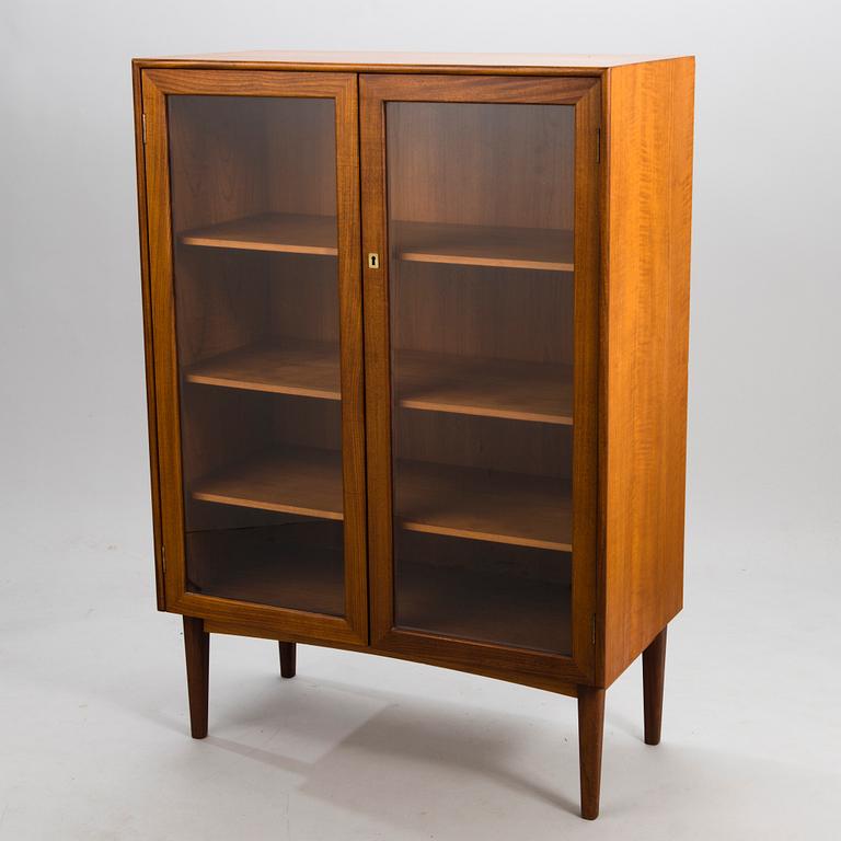 A Finnish display cabinet, 1960:s-70:s, teak.