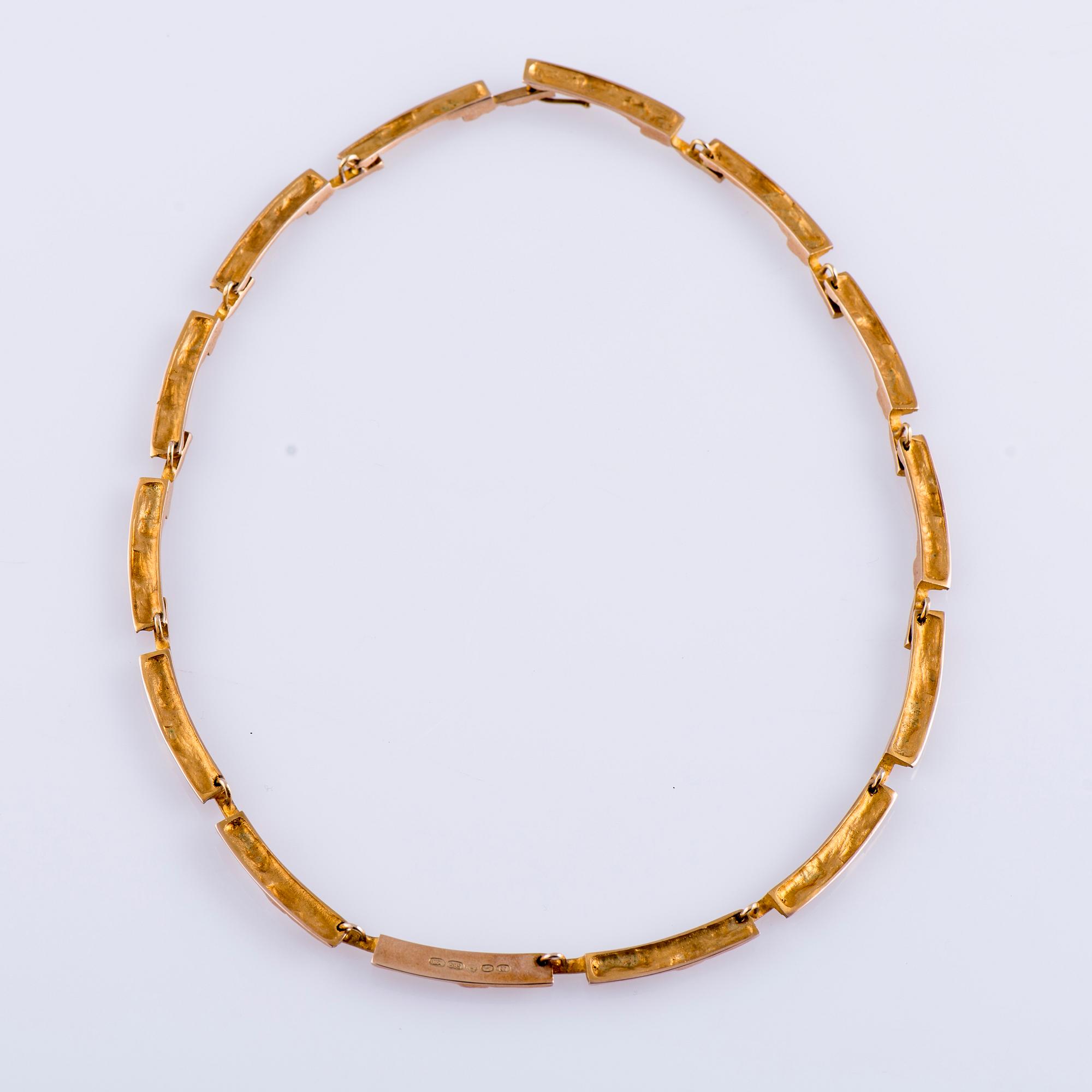 KAULAKORU, 14K kultaa. "Tundra", Björn Weckström. Paino n. 31,0 g.