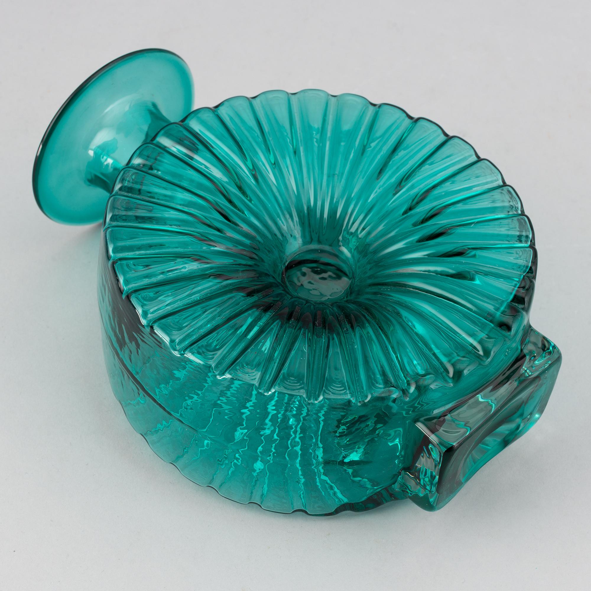 Helena Tynell, a 'Solflaskan' glass vase, Riihimäen Lasi Oy, Finland. In production 1964-1974.