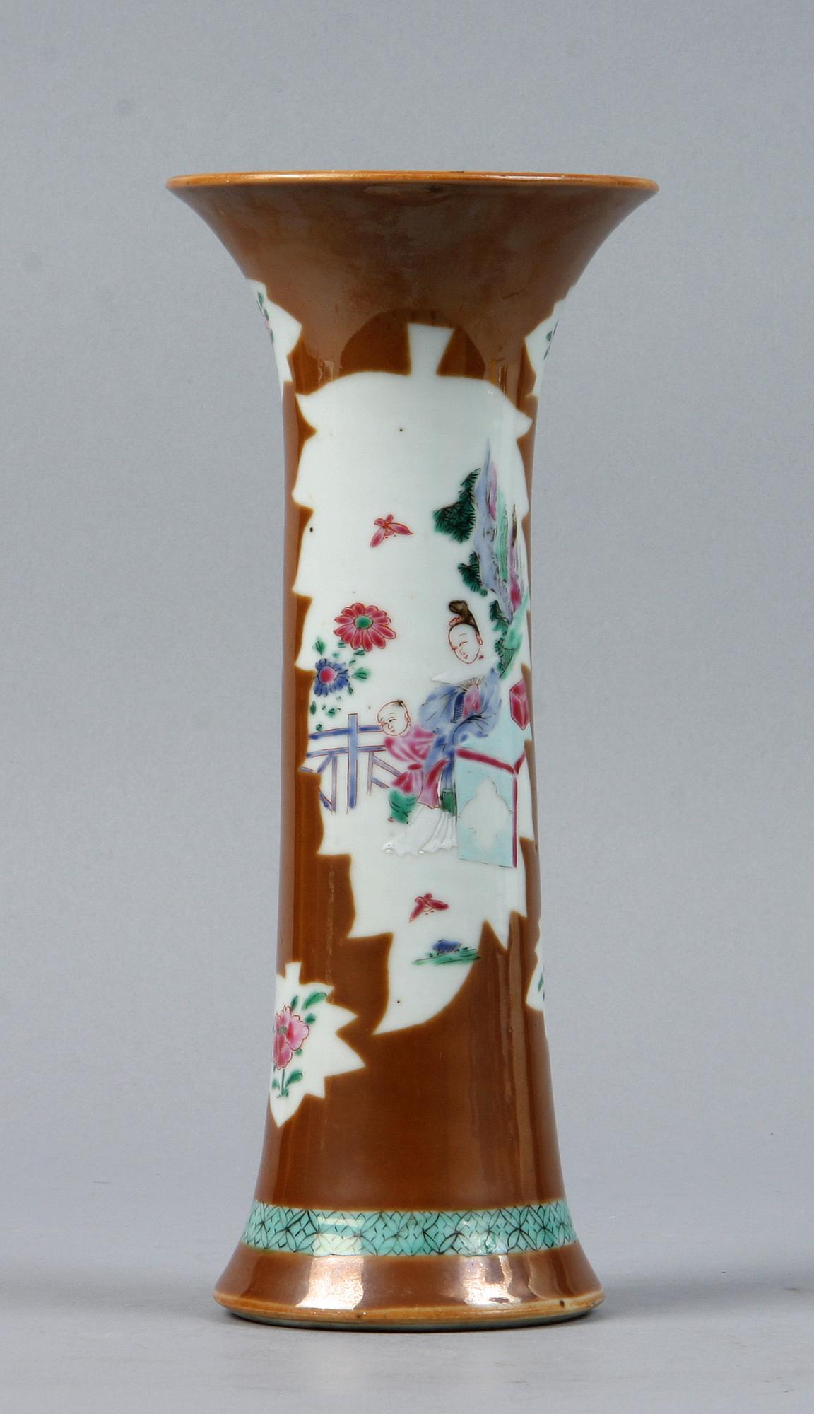 VAS, porslin, Kina, 1700-tal.