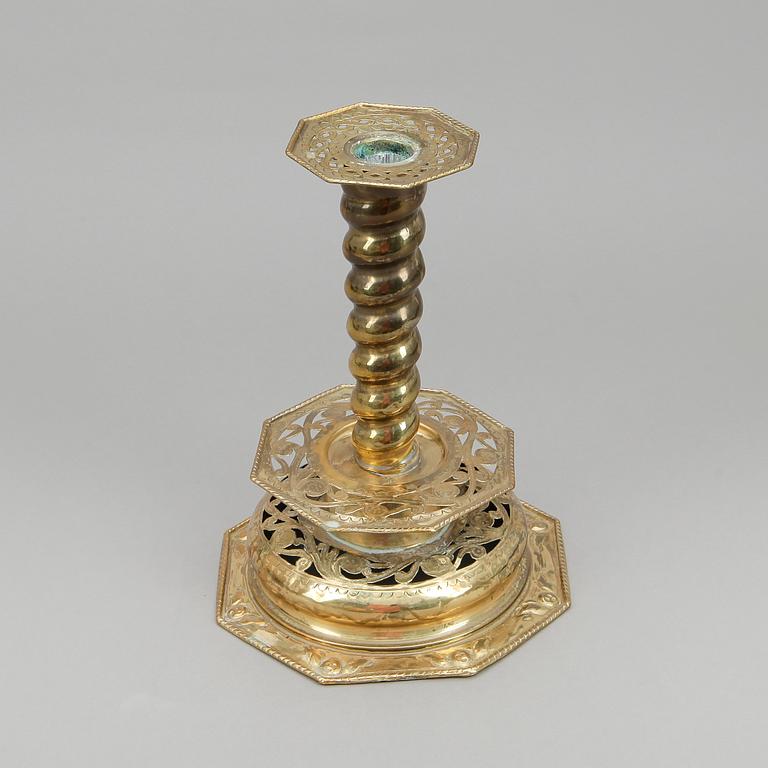 LJUSSTAKE, mässing, barock, 1700-tal.