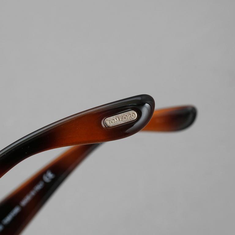 SOLGLASÖGON, "Kellan"  Tom Ford.