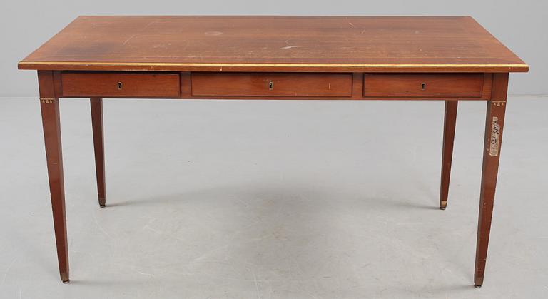 SKRIVBORD, gustaviansk stil, 1900-tal.
