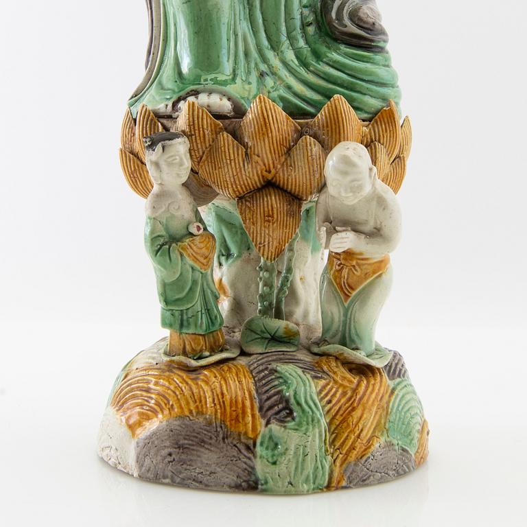 Guanyin glazed earthenware China Kangxi (1662-1722).