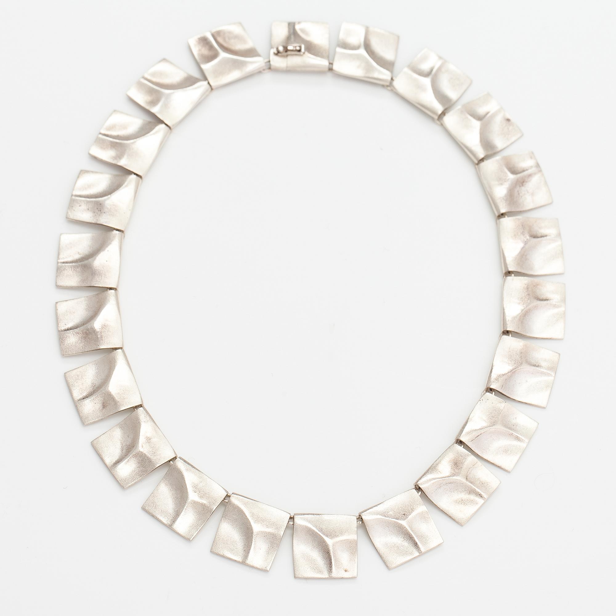Björn Weckström, A sterling silver necklace "Galactic peaks". Lapponia 2008.
