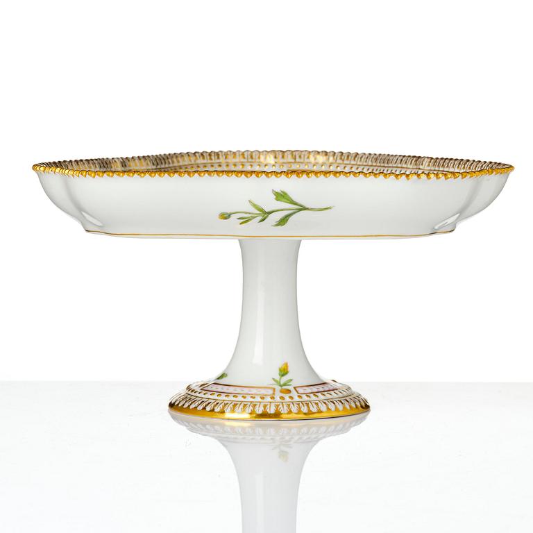 Tazza, porslin. Royal Copenhagen, "Flora Danica", Danmark, 1900-tal.