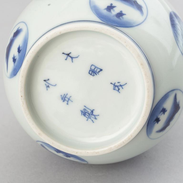 A Japanese blue and white 'Arita ware' bottle vase, 19th century.