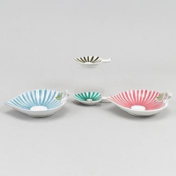 Stig Lindberg, four earthenware dishes, Gustavsberg studio.