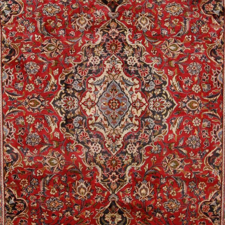 MATTA, Keshan, ca 350 x 245 cm.