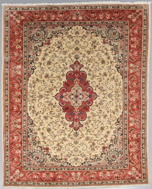 MATTA, kashan. 345x242 cm.
