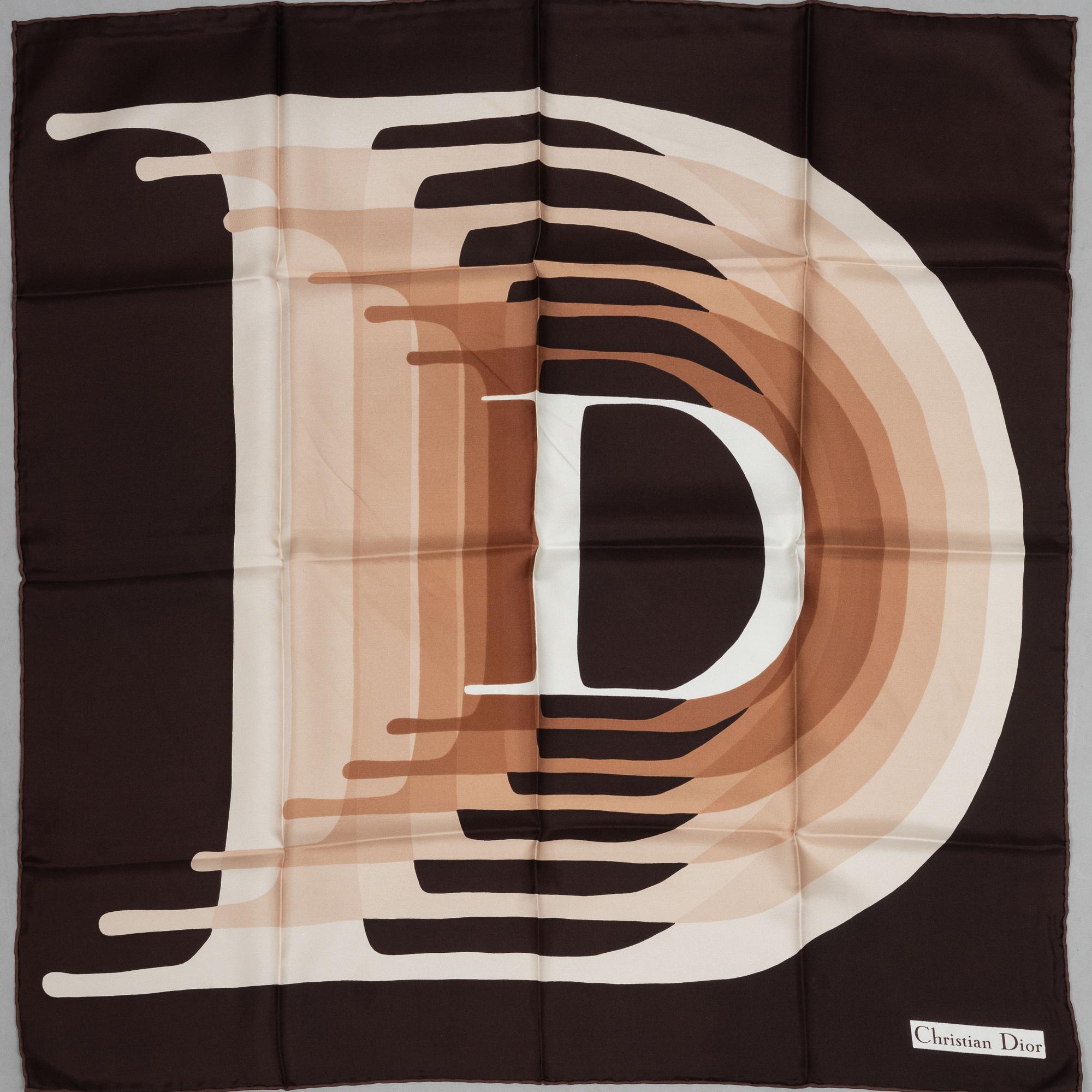 Christian Dior, scarf.