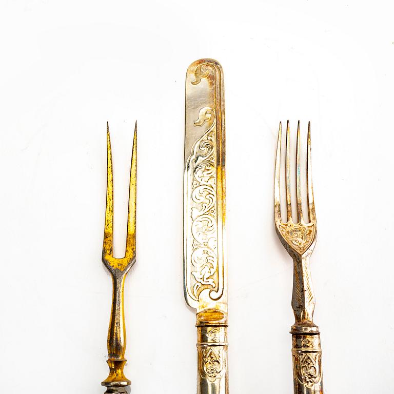 A set of 18 epns cutlery around 1900.