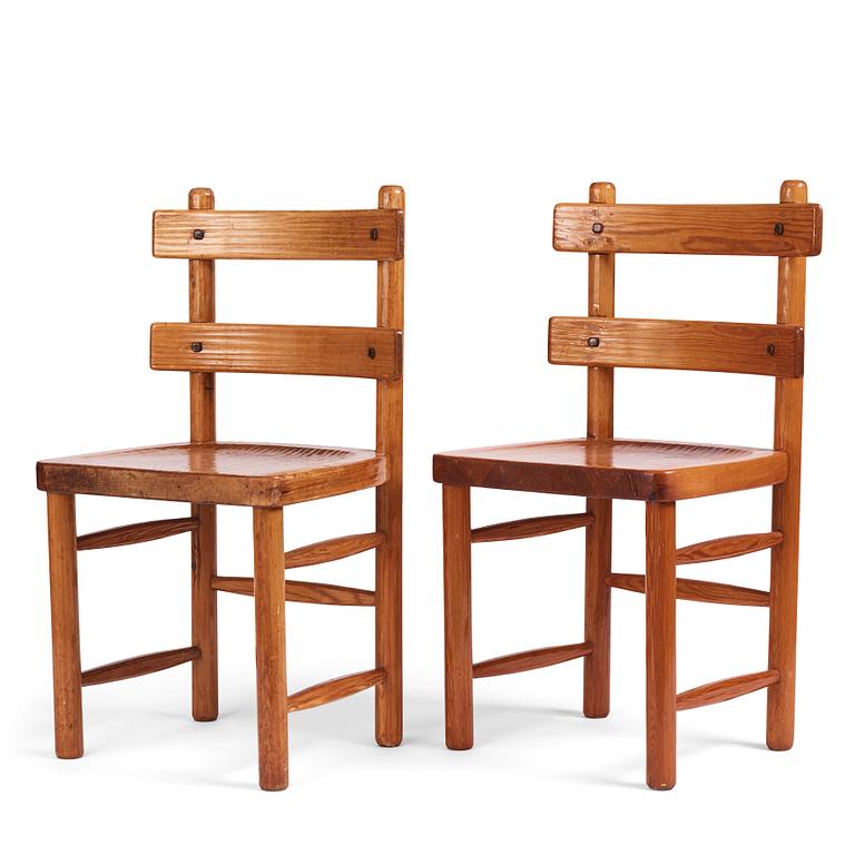 Axel Einar Hjorth, a pair of "Sandhamn" pine chairs, Nordiska Kompaniet, 1929.