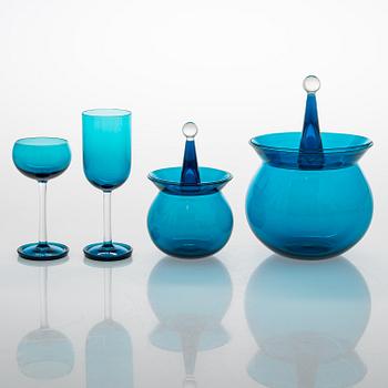 NANNY STILL, A set of 17 glass pieces 'Harlekiini', Riihimäen Lasi Oy, 1950-60s.