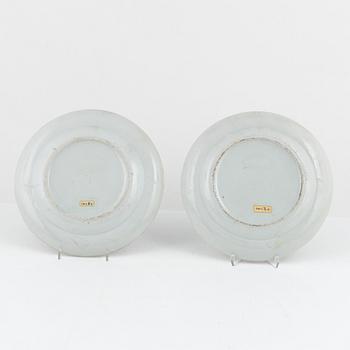 Two Kanton plates, China, 19th century.