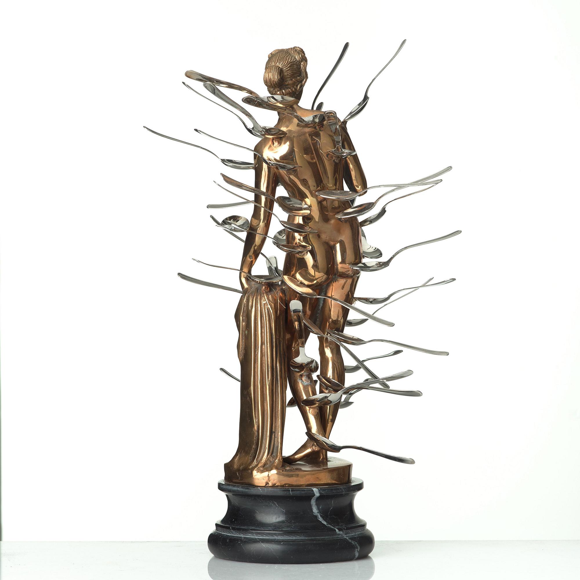 Fernandez Arman, "Venus aux Petits Cuilliers".