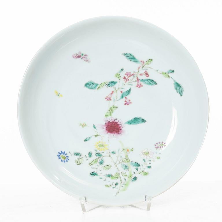A Chinese famille rose dish, Qing dynasty, Yongzheng (1723-35).