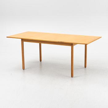 Bertil Fridhagen, an oak dining table, Bodafors.