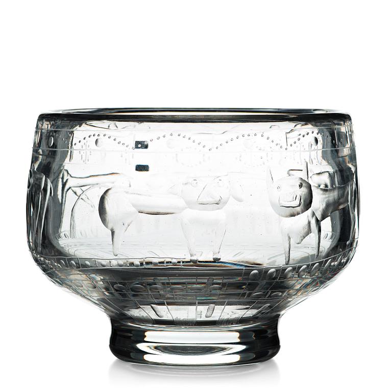 Erik Höglund, an engraved glass bowl, Boda, Sweden 1950's.