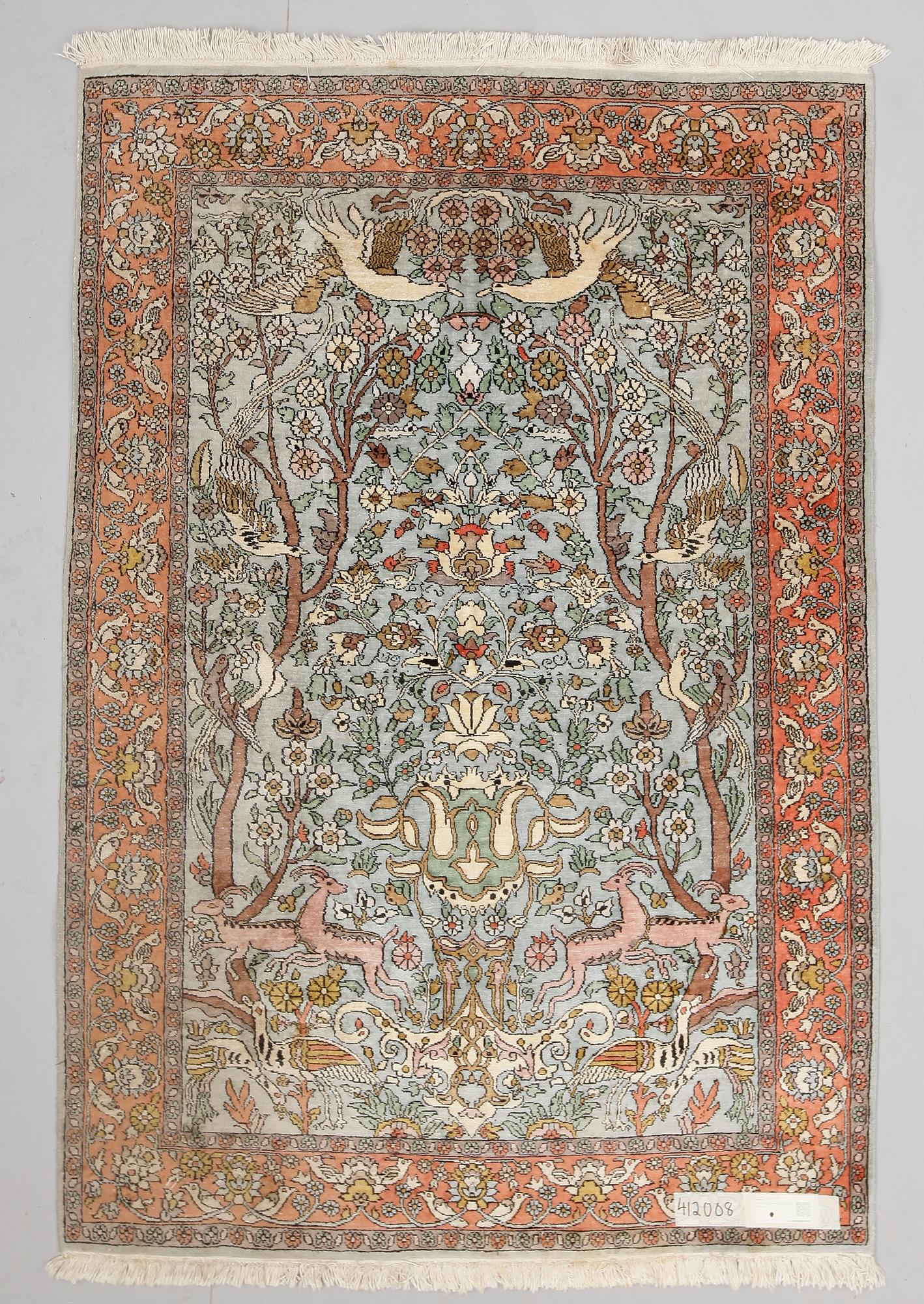 MATTA, Kashmir, silke. 185 x 125 cm.