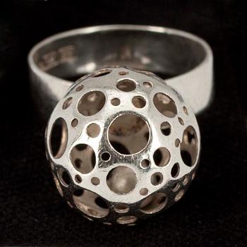 LIISA VITALI, RING, silver, Liisa Vitali, Westerback, Helsingfors 1970. Tot vikt ca 3,3gr.