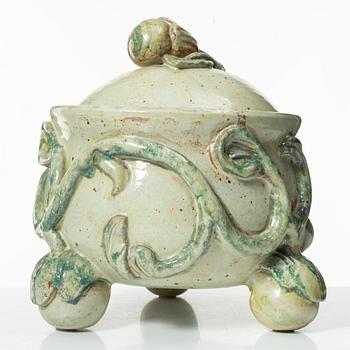 Allan Ebeling, a glazed ceramic tureen with cover, Torshälla 1938.