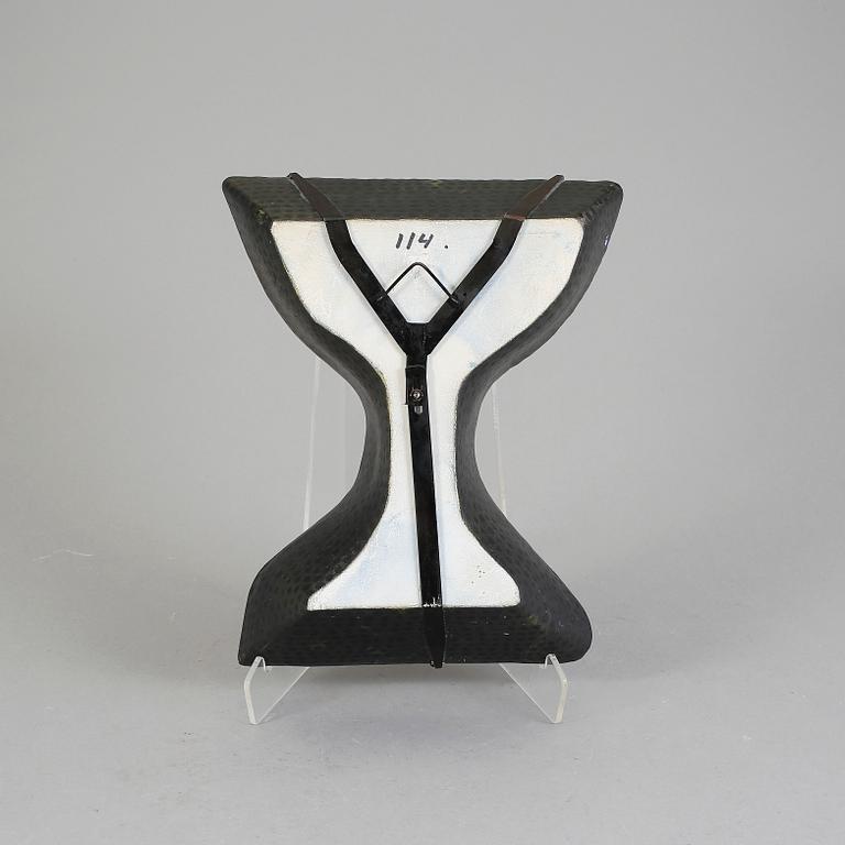 VÄGGSKULPTUR/SKÅL, stengods Birger Kaipiainen, Rörstrand, 1954-1958.