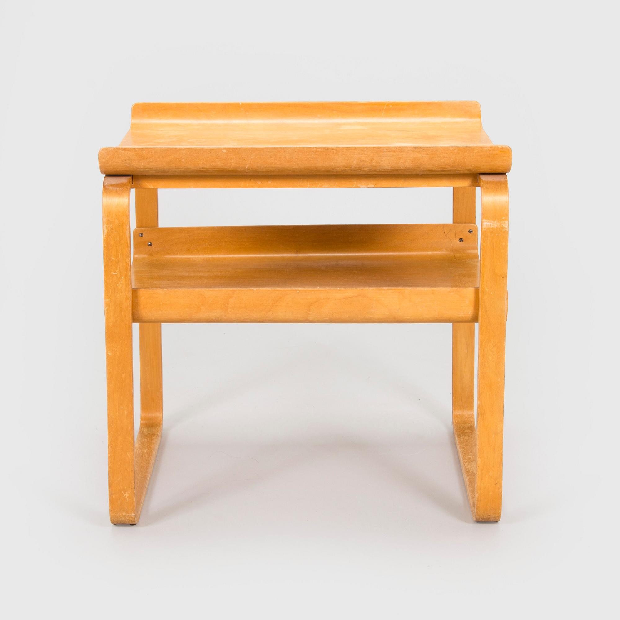 Alvar Aalto, bord, modell 75, för O.Y. Huonekalu-ja Rakennustyötehdas A.B. tidigt 1950-tal.