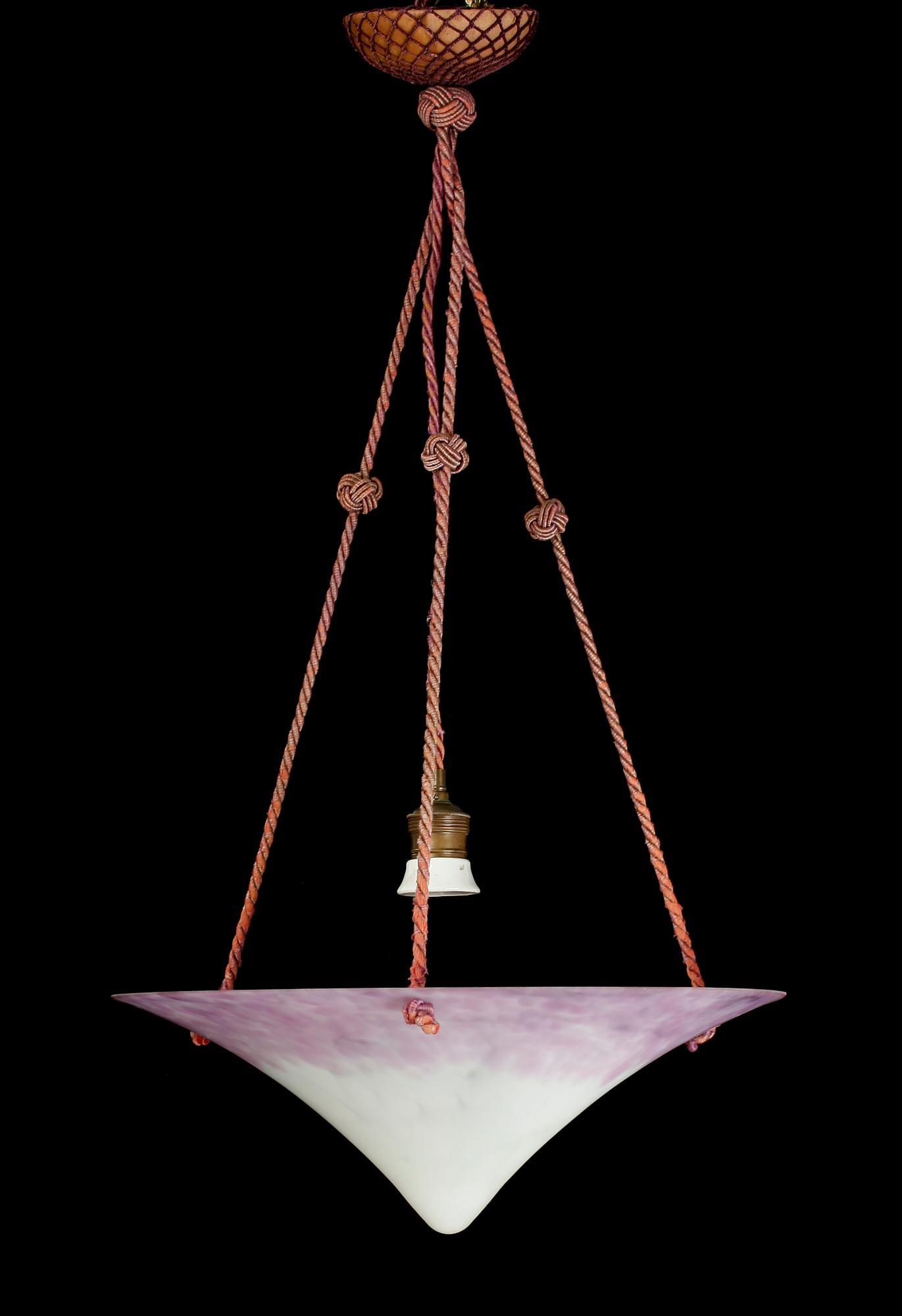 TAKLAMPA, glas, tidigt 1900-tal.