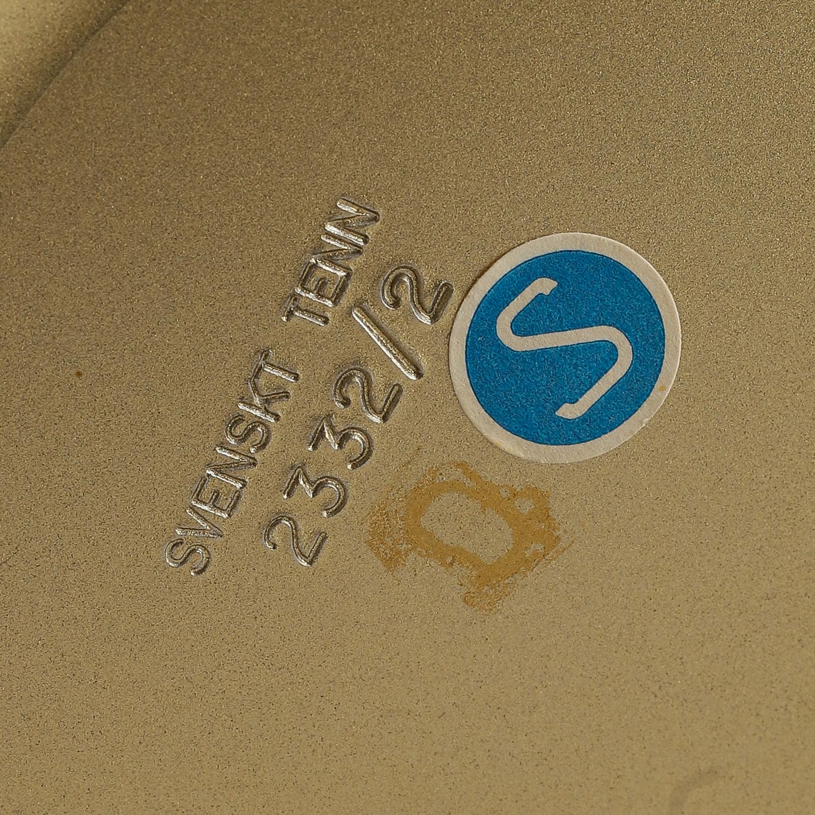 Josef Frank, bordslampa, modell 2332, Firma Svenskt Tenn.