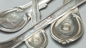 BESTICKSDELAR, 12+12+12+1. Silver mestadels 1910, Möllenborg "Prins Fredrik". Ca 2000 g.