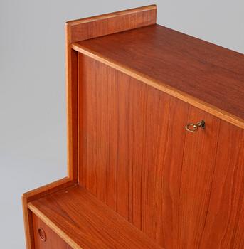 SIDEBOARD, Ferdinand Lundqvist, 1900-talets tredje kvartal.