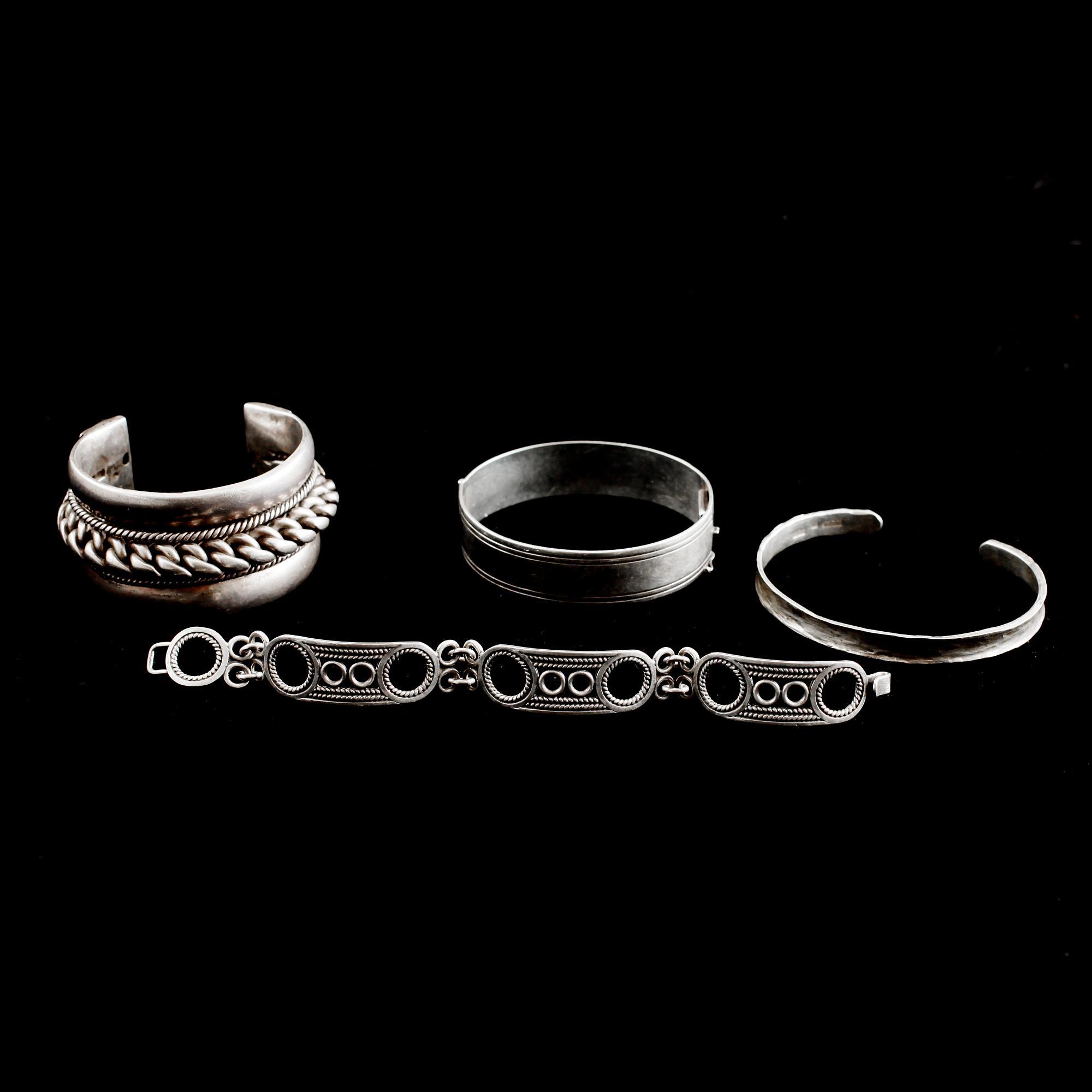 ARMBAND, 4 st, silver.