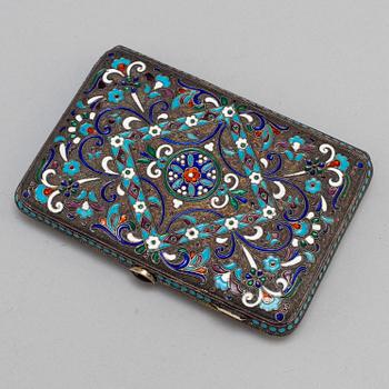 A Russian 20th century silver and cloisonne enamel cigarette case, mark of Mikhail Zoirn, Moscow 1908-1917.