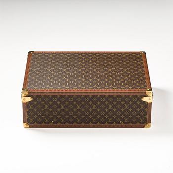 Louis Vuitton, Vintage “Alzer 60” suitcase.