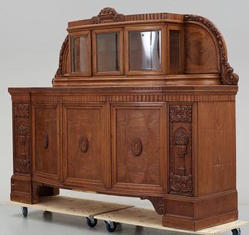 BUFFÉ, jugend, 1900-talets början.