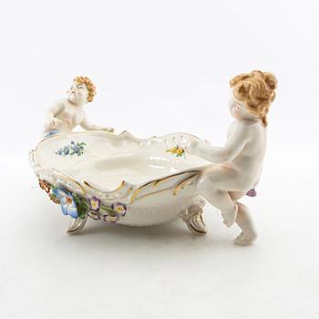 Bowl and candlesticks, a pair, Rococo style, Germany, first half of the 20th century, porcelain.