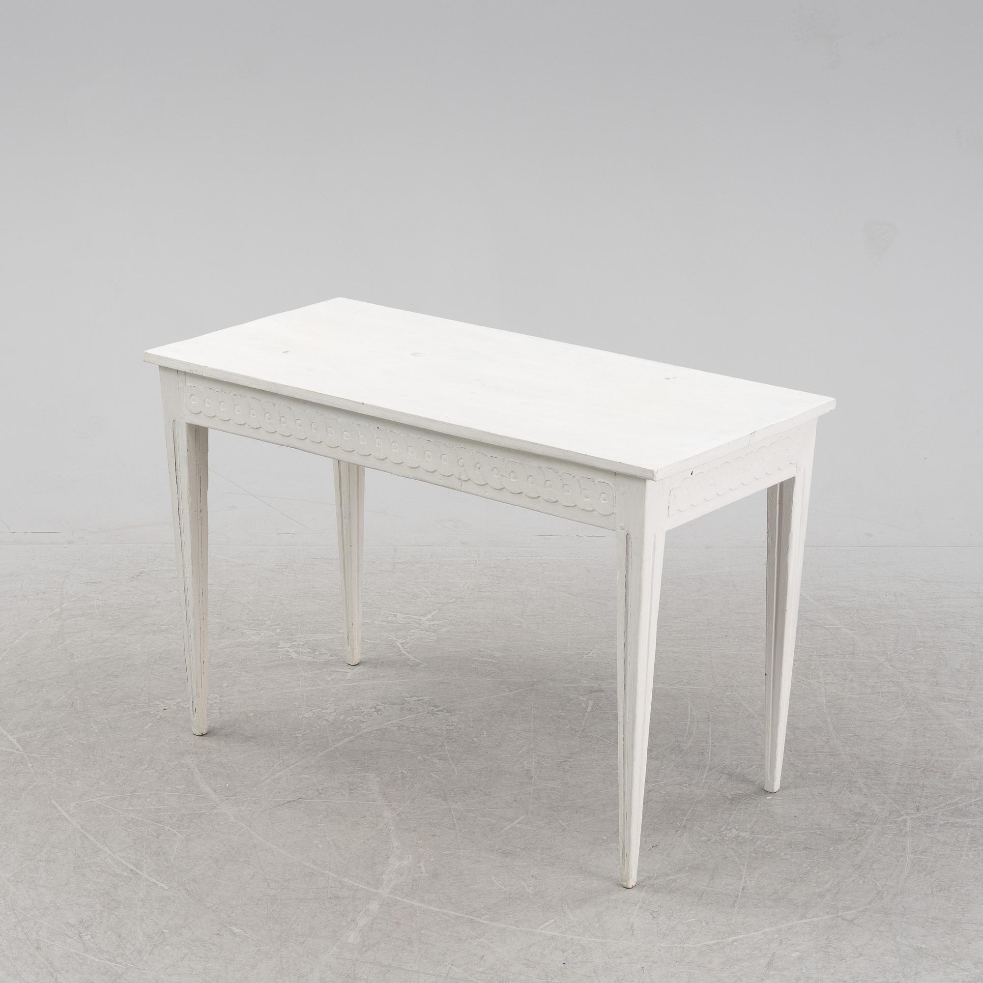 Bord, Gustavianskt provinsarbete, 1700-talets slut.