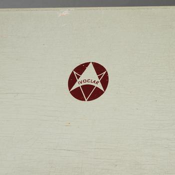 DOKUMENTSKÅP/LÅDFACK, Ivoclar, omkring 1900-talets mitt.