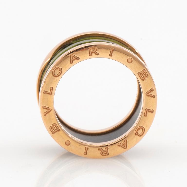 Bulgari ring B.zero1 rose gold with green marble.