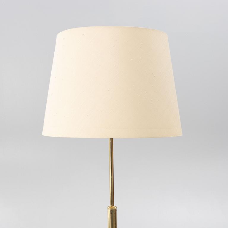 Josef Frank, golvlampa, modell 2148, Firma Svenskt Tenn.