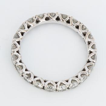 RING, 18K vitguld och diamanter tot ca 2.02 ct.