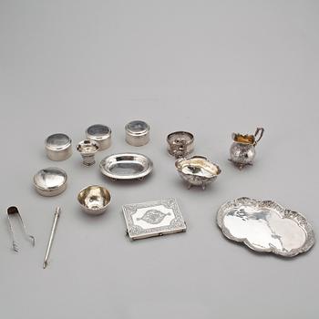 PARTI SILVER, 14 delar, bland annat Jakob Engelberth Torsk, Stockholm, 1852, vikt ca 724g.