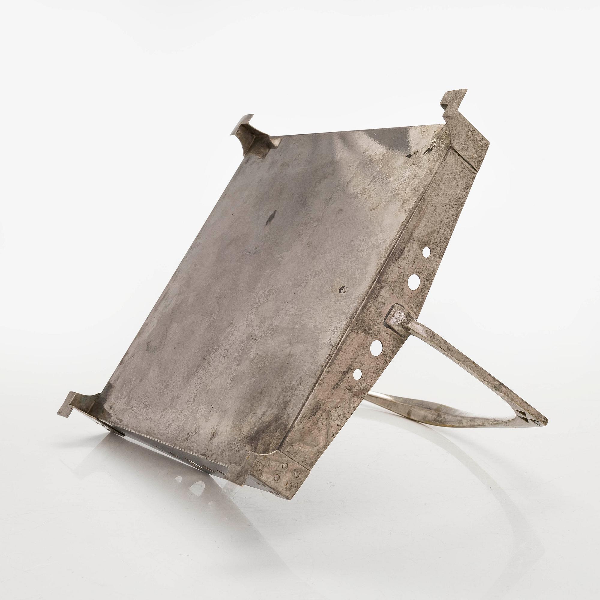 Serveringsfat, WMF (Würtembergische Metallwarenfabrik) tidigt 1900-tal.