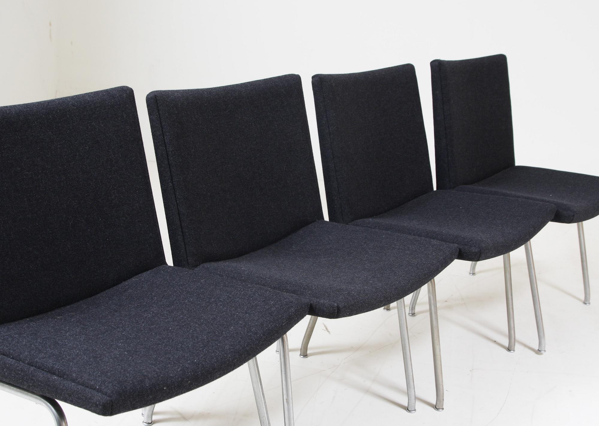 STOLAR, 4 st, "Lufthavnsstolen", modell AP 40, Hans J. Wegner, formgiven 1958.