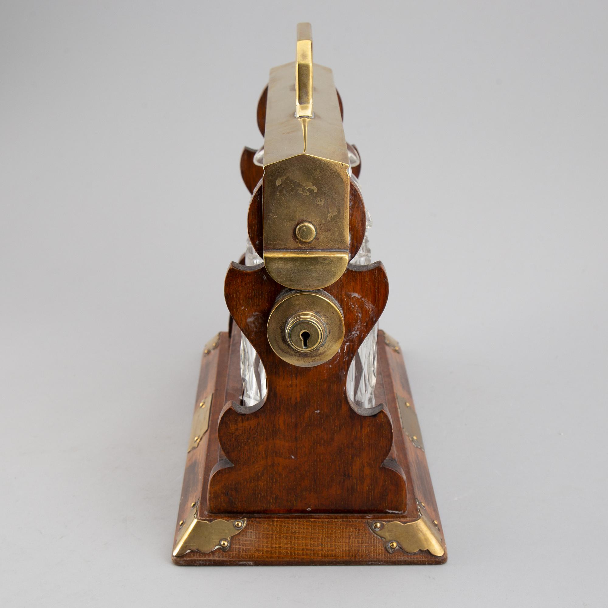 A 20th century Tantalus.