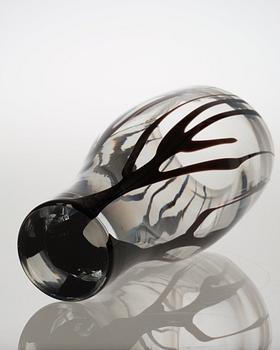 A Vicke Lindstrand glass vase, 'Tree in fog', Kosta 1950's.