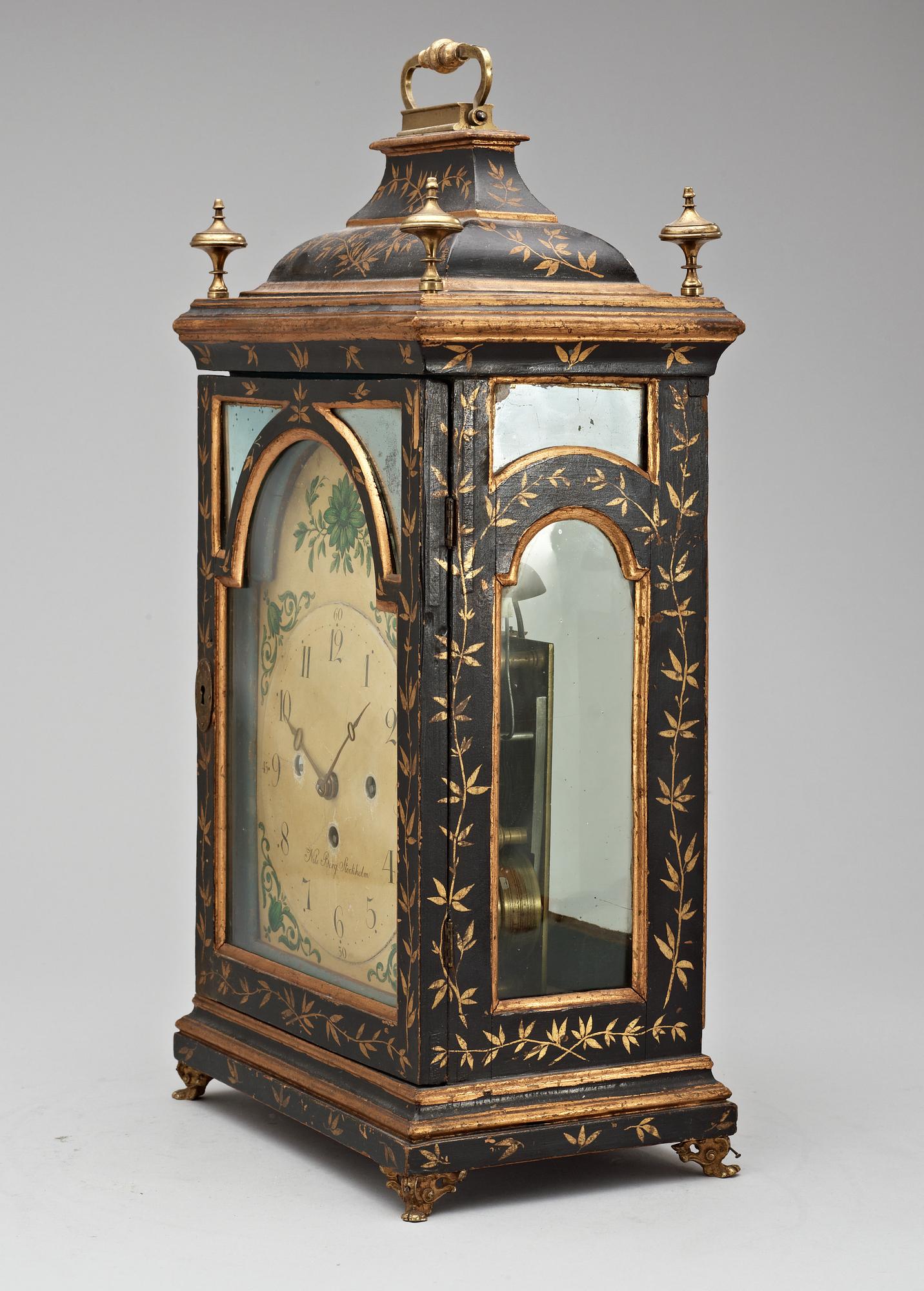 BORDSUR, av Nils Berg (urmakare i Stockholm 1751-1794). Stockholmsarbete, 1700-talets andra hälft.