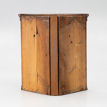 A folk art corner cabinet from Delsbo, Hälsingland dated 1847.