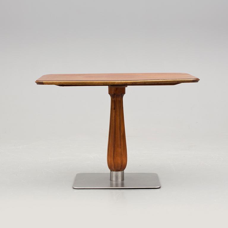 CAFÈBORD, 1930-tal.